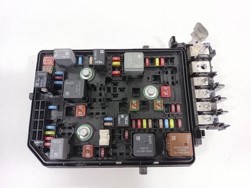 Zekeringkast Opel Astra K 1.6 CDTi 39069684, Auto-onderdelen, Elektronica en Kabels, ARN erkend, Stiba lid, Erkend duurzaam, Gebruikt