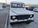Land Rover 88, bj 1983, oldtimer, 100% roestvrij / origineel, Auto's, Gebruikt, Zwart, Beige, Vierwielaandrijving