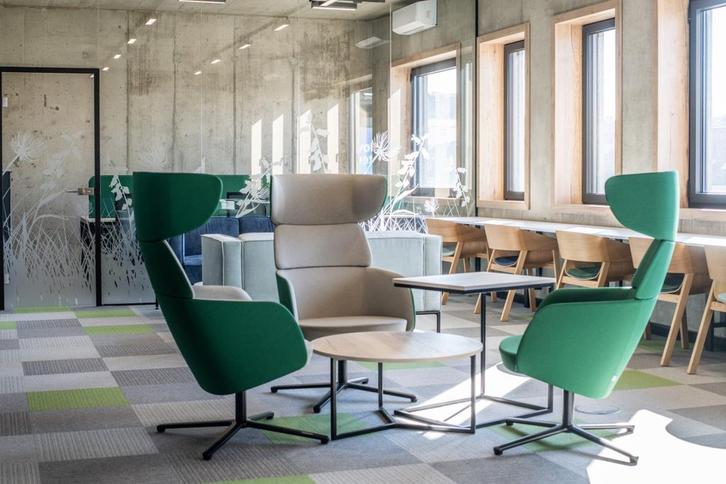 Rim Winx Lounge, hoge rug, Zakelijke goederen, Kantoor en Winkelinrichting | Kantoormeubilair en Inrichting, Stoel, Nieuw in verpakking