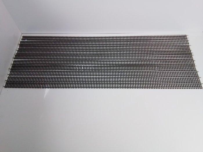 Märklin H0 - 2205 - Modeltrein (10) - 10 x flexibele K rails, Hobby en Vrije tijd, Modeltreinen | H0