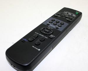Afstandsbediening Sony rm-ev100, Audio, Tv en Foto, Afstandsbedieningen, Origineel, Nieuw, Ophalen of Verzenden