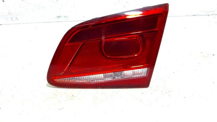 Achterlicht kofferdeksel achterklep rechts Volkswagen Passat, Auto-onderdelen, Verlichting, ARN erkend, Stiba lid, Erkend duurzaam