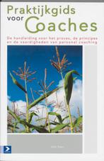 Praktijkgids voor coaches 9789052614540, Zo goed als nieuw
