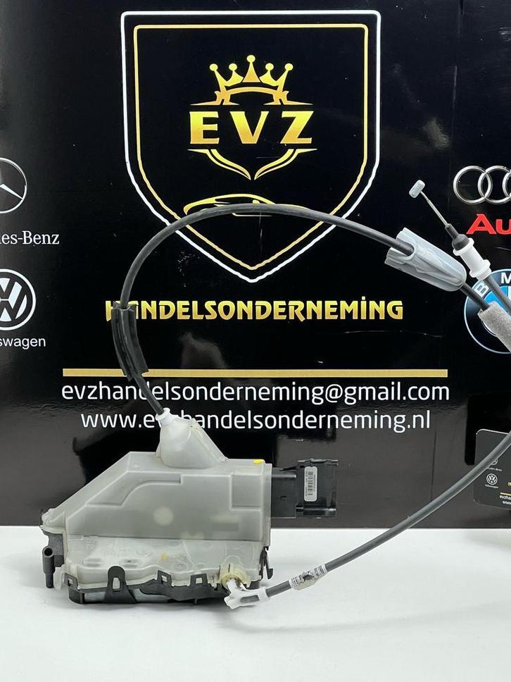 Peugeot Expert Deurslot mechaniek 2 deurs rechts voor bj2021, Auto-onderdelen, Carrosserie en Plaatwerk, Gebruikt, Peugeot, Voor