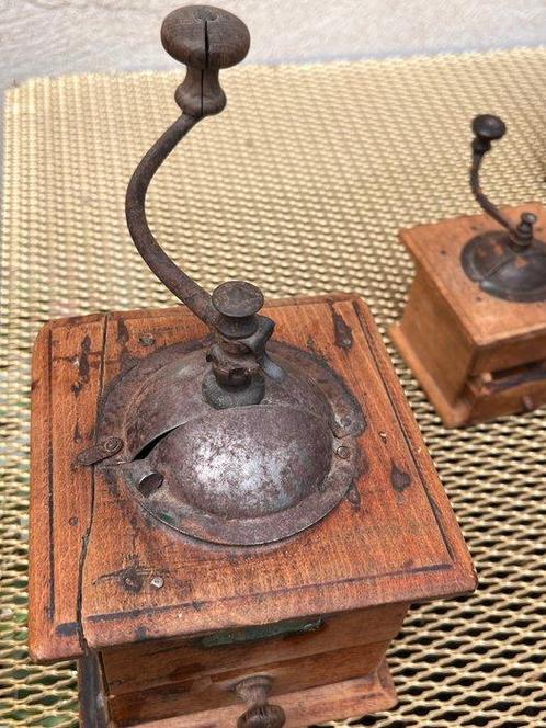 Koffiemolen (3) - Hout, Metaal - Koffiemolen /peper, Antiek en Kunst, Antiek | Keukenbenodigdheden