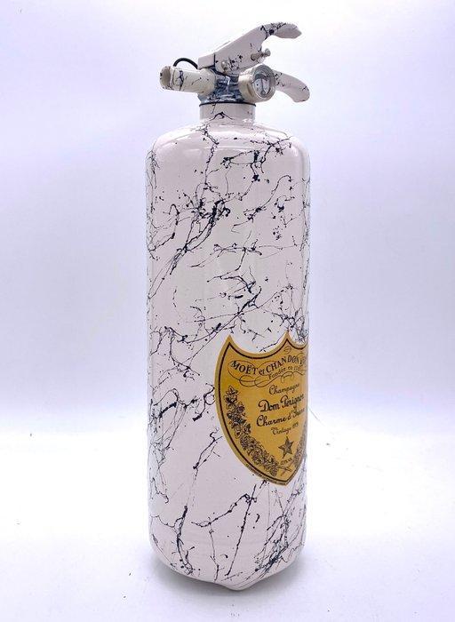 MVR - Extinguisher Dom Perignon Champagne, Antiek en Kunst, Kunst | Designobjecten