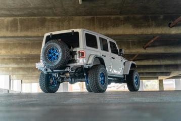 DV8 Offroad 2018 Jeep Wrangler JL FS-15 Series Rear Bumper - beschikbaar voor biedingen