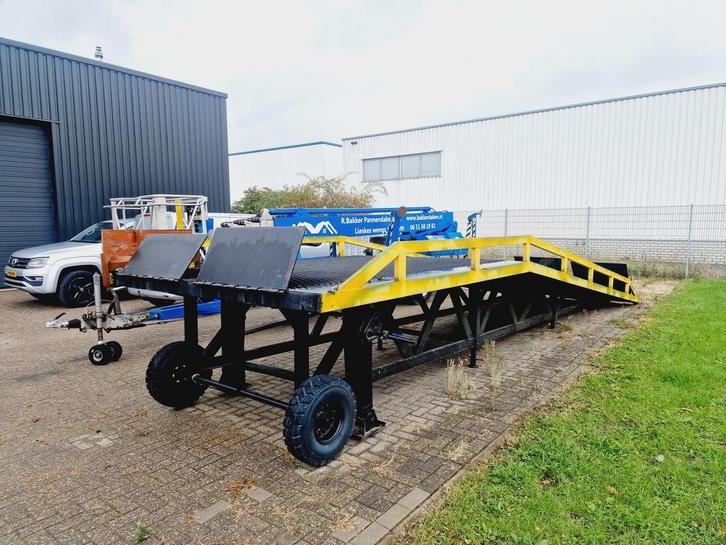 Gebruik - 16 ton laadbrug - 2.60m x 8m, Zakelijke goederen, Overige Zakelijke goederen