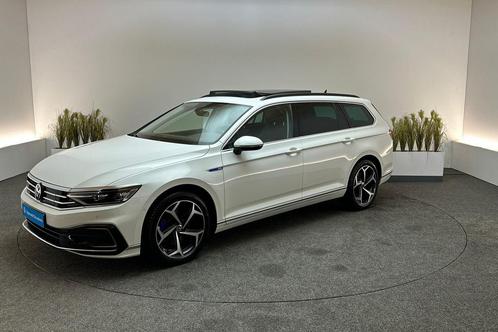 Zakelijke Lease |  Volkswagen Passat Variant GTE 1.4 TSI 218, Auto's, Volkswagen, Lease, Overige kleuren, Automaat, Stationwagon