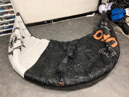 Slingshot Ufo V1 7m | Tweedekans, Watersport en Boten, Kitesurfen, Ophalen of Verzenden