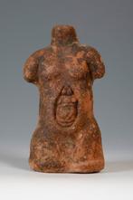 Etruscan Terracotta Votiefmodel van een anatomisch lichaam.
