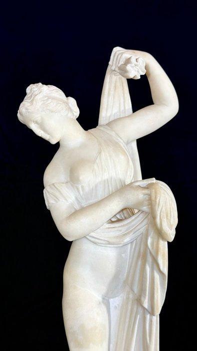 Beeld, Venere Callipigia • scolpita a mano - 42 cm - Albast, Antiek en Kunst, Antiek | Keramiek en Aardewerk