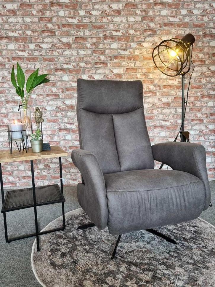 Relaxfauteuil Borculo handbediend microvezelstof antraciet, Huis en Inrichting, Fauteuils, 50 tot 75 cm, 75 tot 100 cm, Zo goed als nieuw
