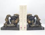 Boekensteunen - Zinklegering, Marmer - Vissen Art Deco, Antiek en Kunst