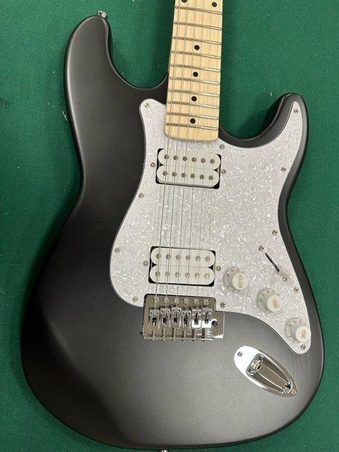 M.J.DOUGLAS - ST-Q02 bk - - Elektrische gitaar, Muziek en Instrumenten, Snaarinstrumenten | Gitaren | Akoestisch