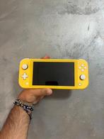 Nintendo - SWITCH LITE - with Mario games - Videogameconsole, Spelcomputers en Games, Nieuw