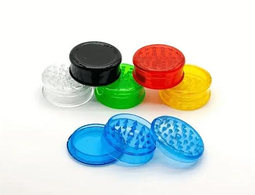 Plastic Kruidengrinder Ø60 mm 3-delig  Blauw, Verzamelen, Rookartikelen, Aanstekers en Luciferdoosjes, Nieuw, Ophalen of Verzenden