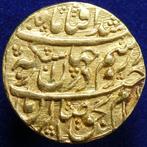 Zand. Karim Khan (AD 1753-1779). AV Gold Quarter-Mohur, Dar