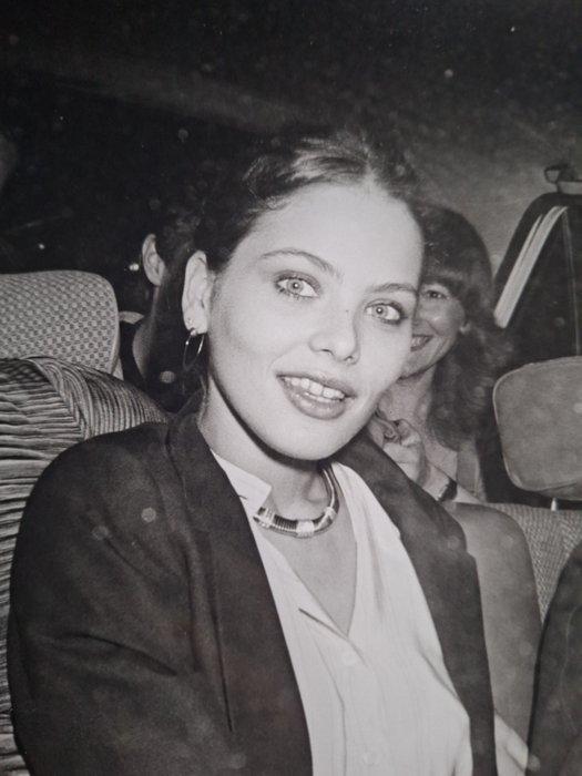 Patrick Siccoli - (x2) Ornella Muti in Paris, 1978, Antiek en Kunst, Kunst | Designobjecten