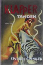 Overal spinnen - in de reeks Klappertanden 9789041007827, Verzenden, Gelezen, Steven Klamm