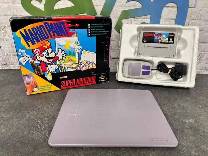 Mario Paint + Mouse Mat + Mouse (German) [Super Nintendo], Spelcomputers en Games, Games | Nintendo Super NES, Zo goed als nieuw
