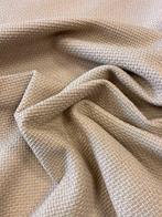 Zeer zacht geweven stof in beige/ecrù met 3D-effect, gemaakt
