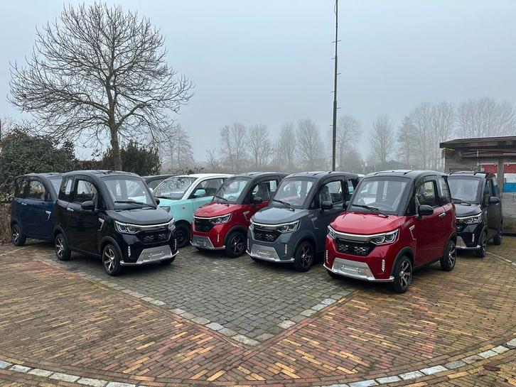 Luxe overdekte scootmobiel rijbewijsvrij 45km/h Lithium accu, Auto's, Overige Auto's, Nieuw, Ophalen