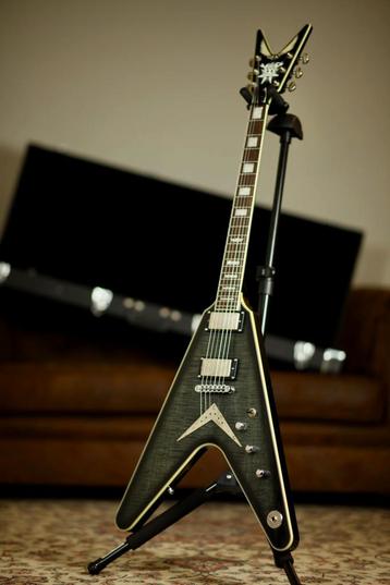 Dean Flying V 30th Anniversary  | Trans Black beschikbaar voor biedingen