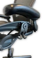 Herman Miller Aeron Full Option met lumbar support, Huis en Inrichting, Overige kleuren, Verzenden, Zo goed als nieuw, Bureaustoel
