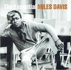 cd - Miles Davis - The Essential Miles Davis, Zo goed als nieuw, Verzenden