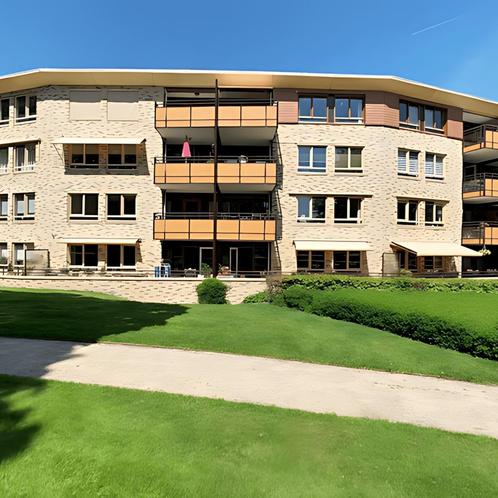 Appartement met Balkon aan de Laan van de Heelmeesters gevon, Huizen en Kamers, Huizen te huur, Direct bij eigenaar, Appartement
