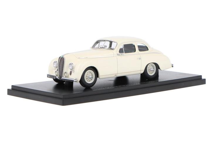 Delahaye 135MM Coupé by Guil Loré EMEU43010B Esval Models, Hobby en Vrije tijd, Modelauto's | 1:43, Verzenden