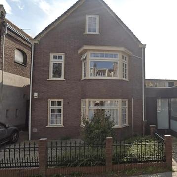 Semi-zelfstandige studio met prijs inclusief en re... beschikbaar voor biedingen