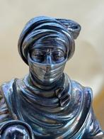 Arnaldo Giannelli - Beeld, Arab 14th century sculpture in
