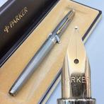 Parker - 75 (Sterling silver) - 14K gold nib (F) - with, Verzamelen, Pennenverzamelingen, Nieuw
