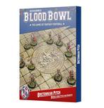 Blood Bowl Bretonnian team pitch and dugouts (Warhammer, Hobby en Vrije tijd, Wargaming, Ophalen of Verzenden, Nieuw