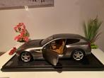 Amalgam 1:8 - Modelauto - Ferrari FF - Beperkte #10 van 199, Nieuw