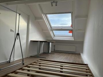 Studio te huur in Hilversum - 95 m² - 2 kamer(s) - 2 kamers beschikbaar voor biedingen