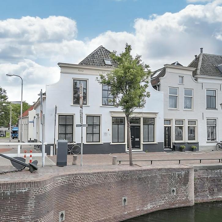 Gestoffeerd appartement met dakterras en monumenta..., Huizen en Kamers, Huizen te huur, Direct bij eigenaar, Appartement