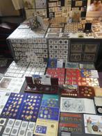 Wereld. Collection of coins/banknote/medals/euro inkl. pp, Postzegels en Munten