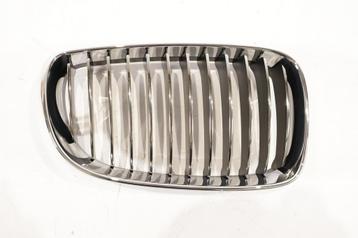 BMW 1 Serie E81 E82 E88 OEM Grill / nier rechts NIEUW! beschikbaar voor biedingen