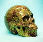 Menselijk schedel, met de hand gesneden in Jasper Bloed van