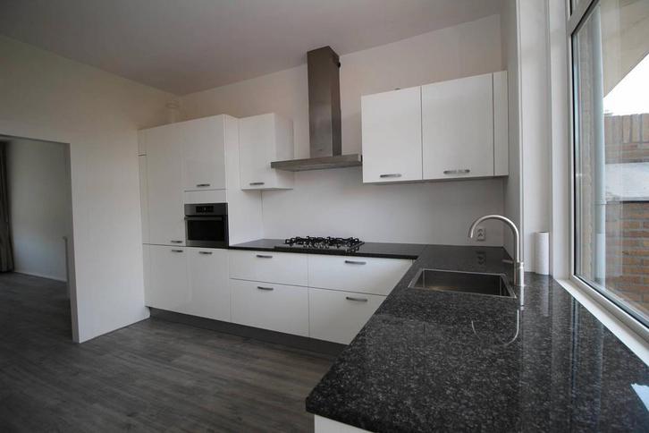 Te huur: Appartement Woudenbergstraat in Den Haag, Huizen en Kamers, Huizen te huur, Zuid-Holland, Appartement