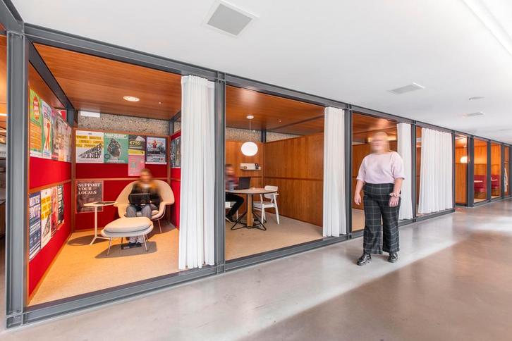 Memberships met flexibele werkplekken in Spaces Rotterdam (H, Zakelijke goederen, Bedrijfs Onroerend goed