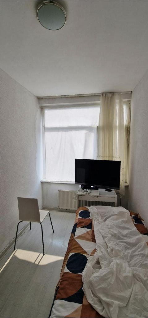 Kamer in s-Gravenhage - 2m², Huizen en Kamers, Kamers te huur, 20 tot 35 m², Den Haag