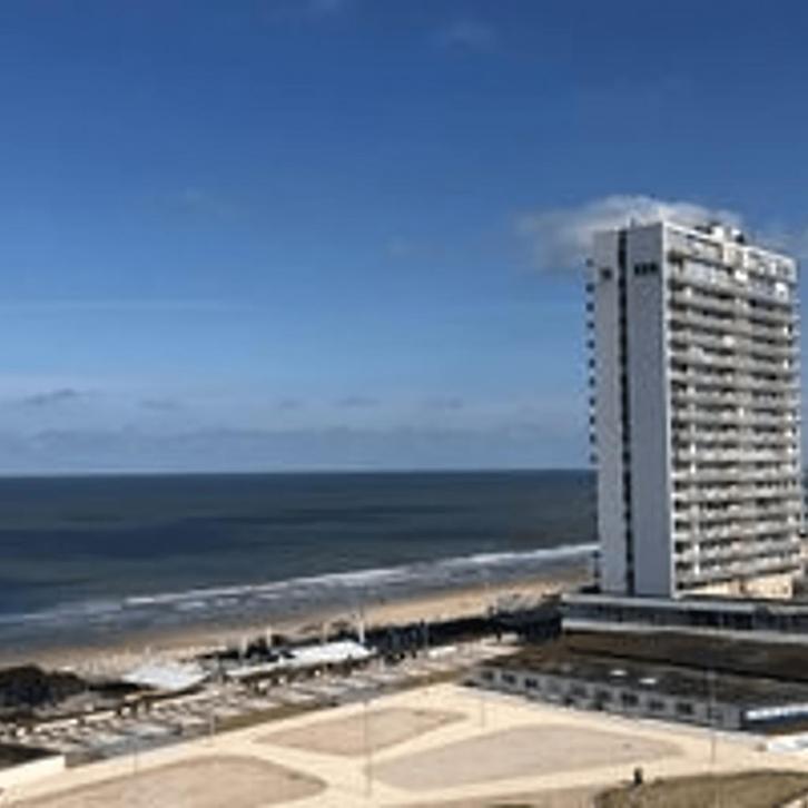 Gemeubileerd appartement met balkon en inloopdouche, Huizen en Kamers, Huizen te huur, Direct bij eigenaar, Appartement