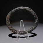 Oud-Romeins Glas Armband. 1e-3e eeuw n.Chr. 5,8 cm diameter., Verzamelen