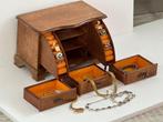 Sieradendoos - Hout, fluweel , metaal - Juwelen Kist, Antiek en Kunst