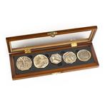 The Hobbit Dwarven Treasure Coin Set, Ophalen of Verzenden, Nieuw