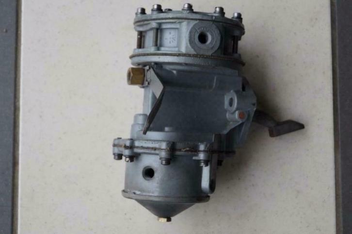 Nekaf M38a1 Jeep vacuum pomp Benzinepomp brandstofpomp, Auto-onderdelen, Overige Auto-onderdelen, Gereviseerd, Jeep, Oldtimer onderdelen